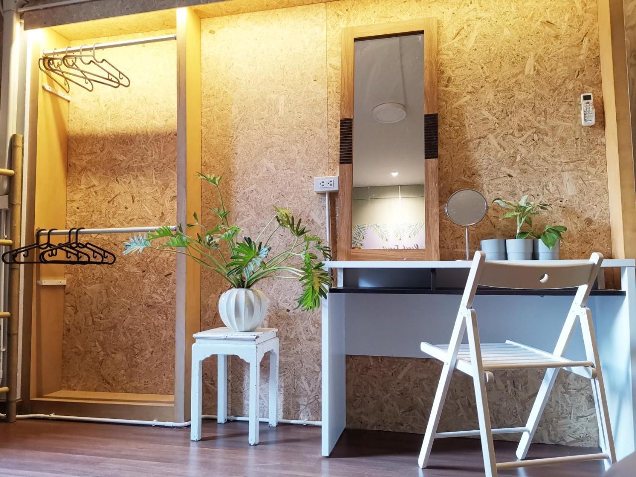 Foresttel.Bkk Banguecoque Exterior foto