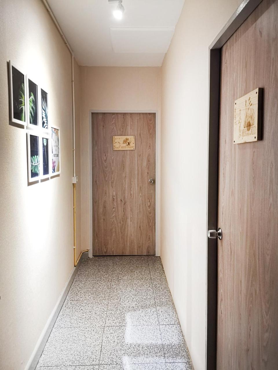 Foresttel.Bkk Banguecoque Exterior foto