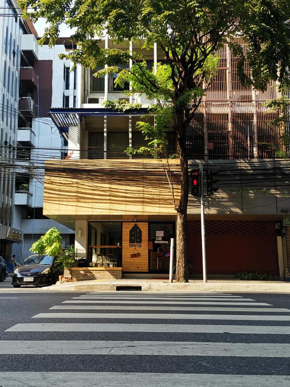 Foresttel.Bkk Banguecoque Exterior foto