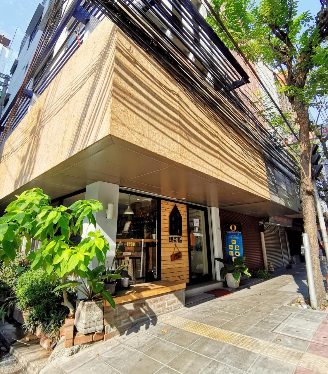 Foresttel.Bkk Banguecoque Exterior foto